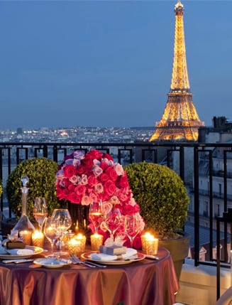 ROMANTIC PARIS SUITES