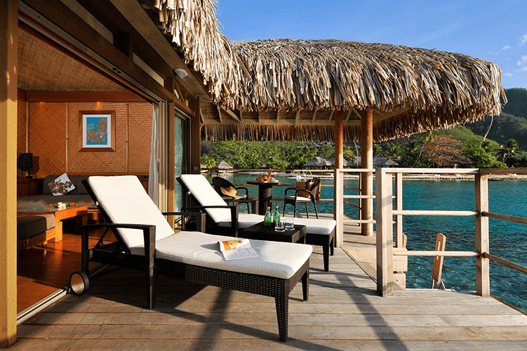 Best Resorts in Tahiti for your Honeymoon